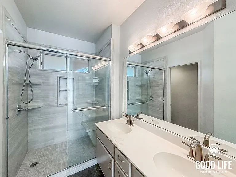 640 Camino De La Reina #1109 — Photo 8