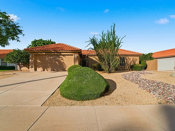 2nd image of 5720 E Le Marche Ave