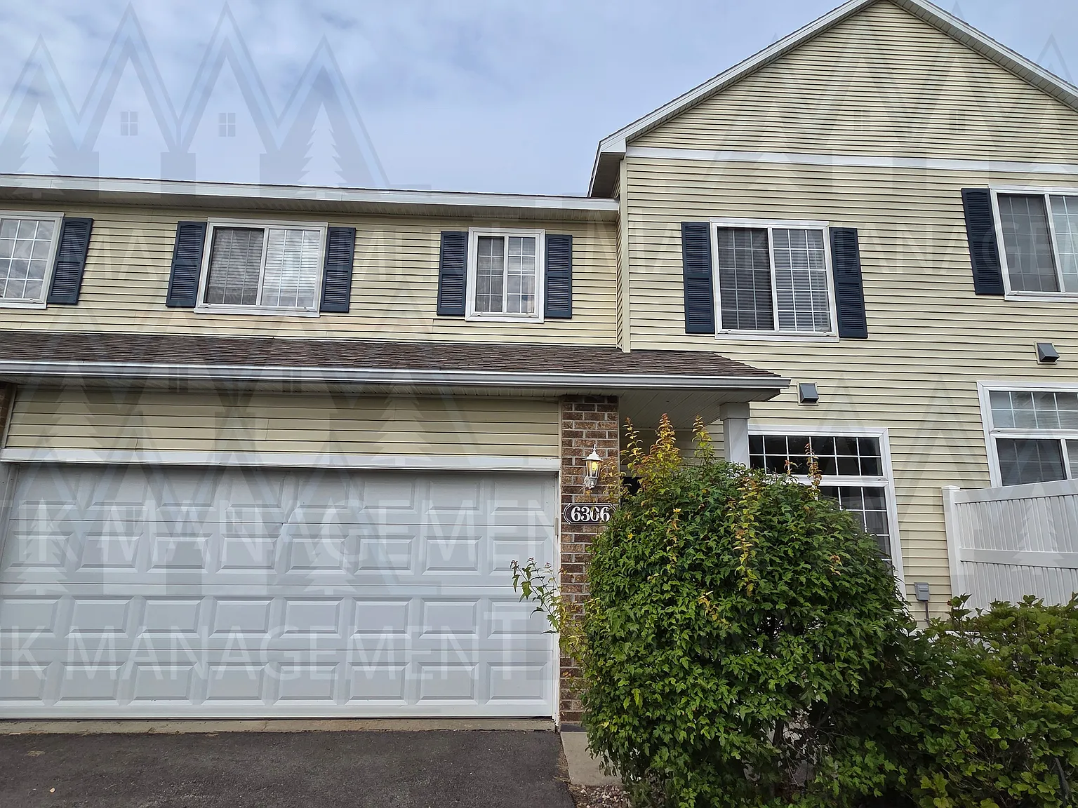 2 bed, $1,550 — Photo 2