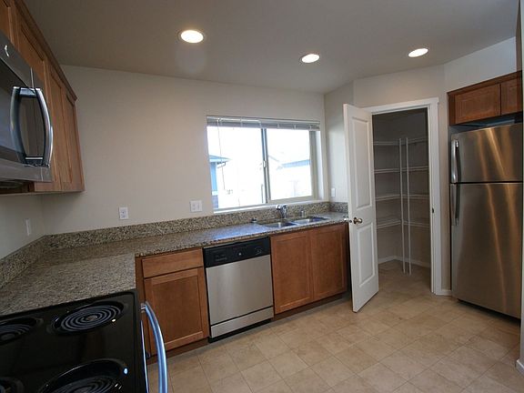 3rd image of 16503 6th Ave W APT C-3