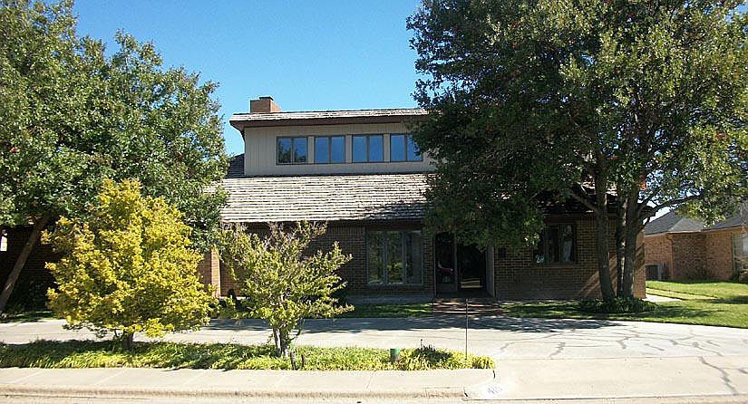 1st image of 410 Floyd Ave