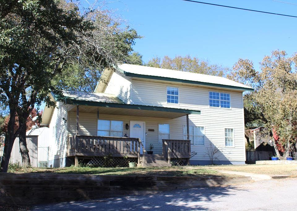 1st image of 11004 Elm St