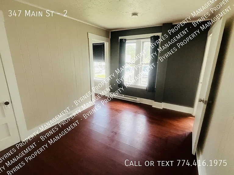 347 Main St #2 — Photo 4
