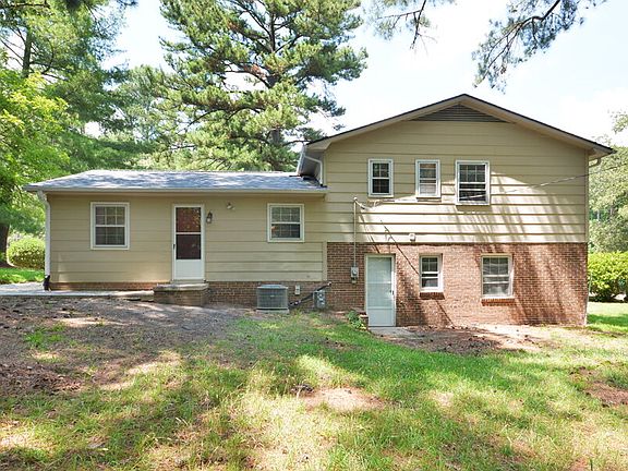 5th image of 119 Monterey Ln