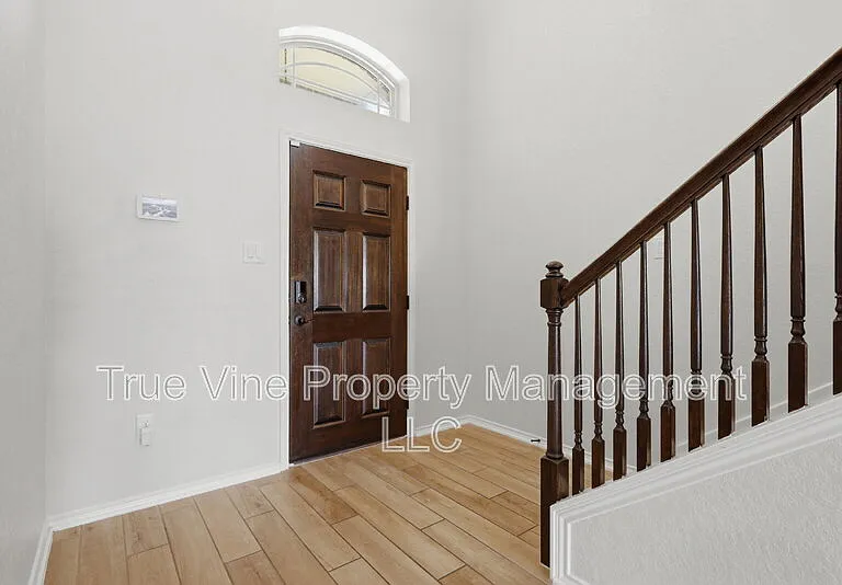 114 Katy Way — Photo 16