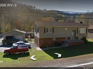 18 Buckeye Ln, Seth, WV 25181