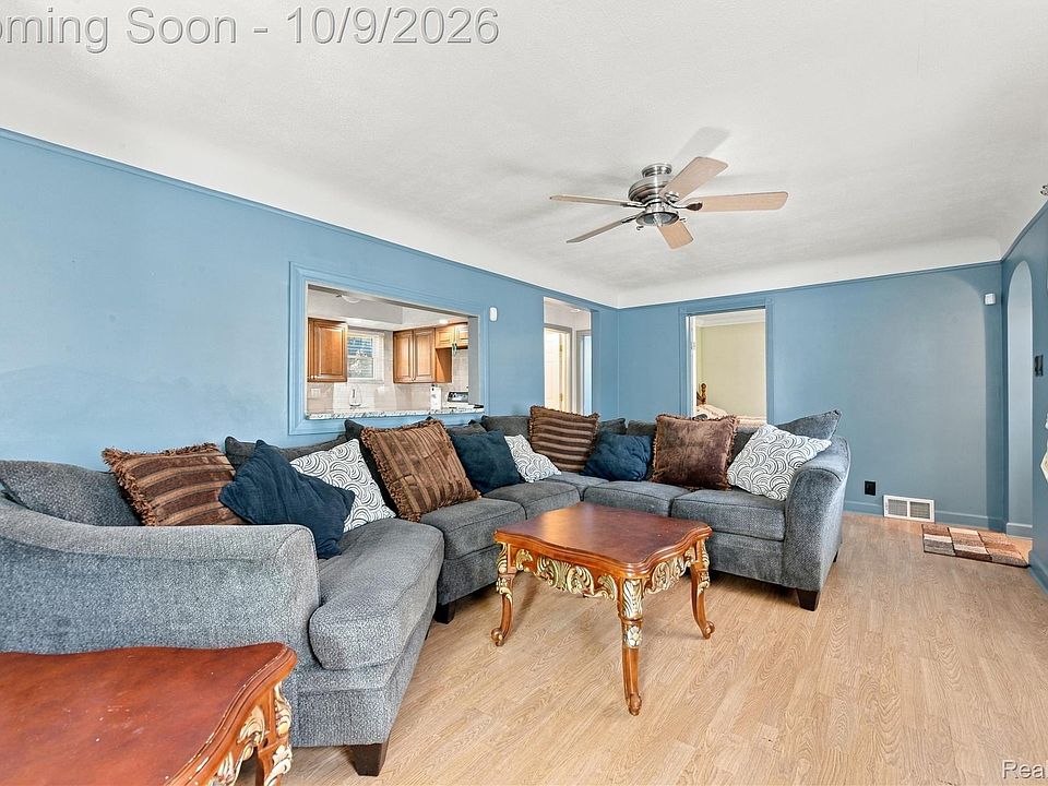 23095 Hill Ave, photo 13