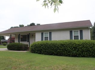 1013 Fisher Dr, Rockwell, NC 28138