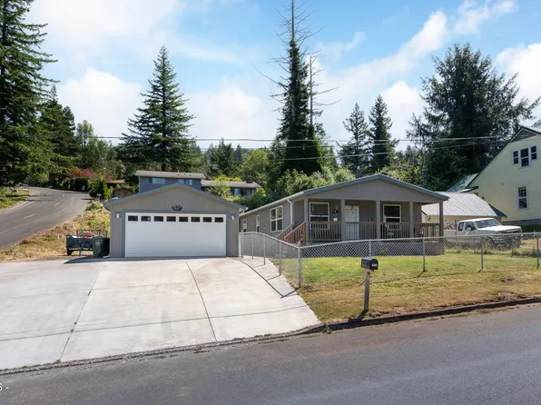 1809 SE Alder Lane Dr, Toledo, OR 97391