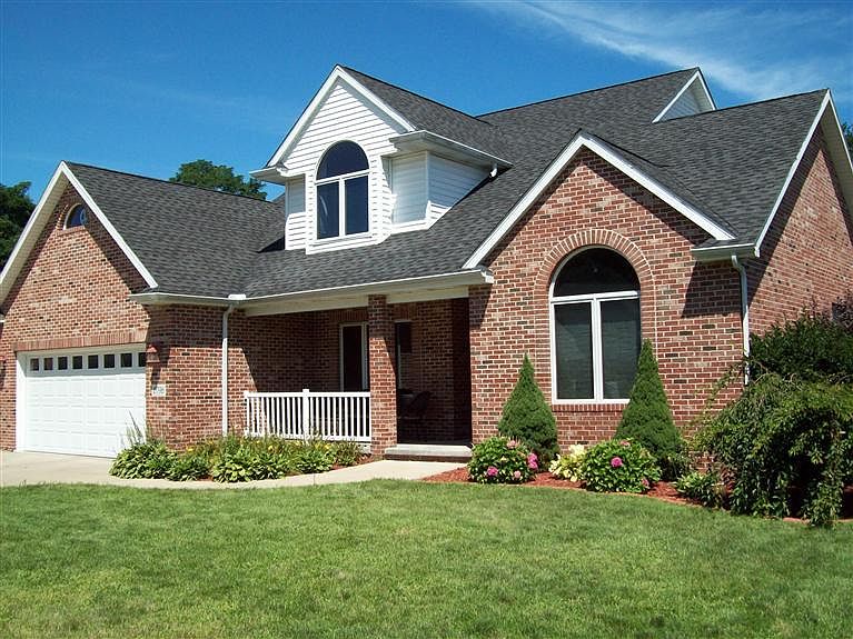 1st image of 6796 Lakeshore Dr