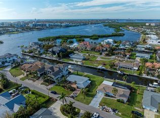 1533 Shelburne Ln, Sarasota, FL 34231