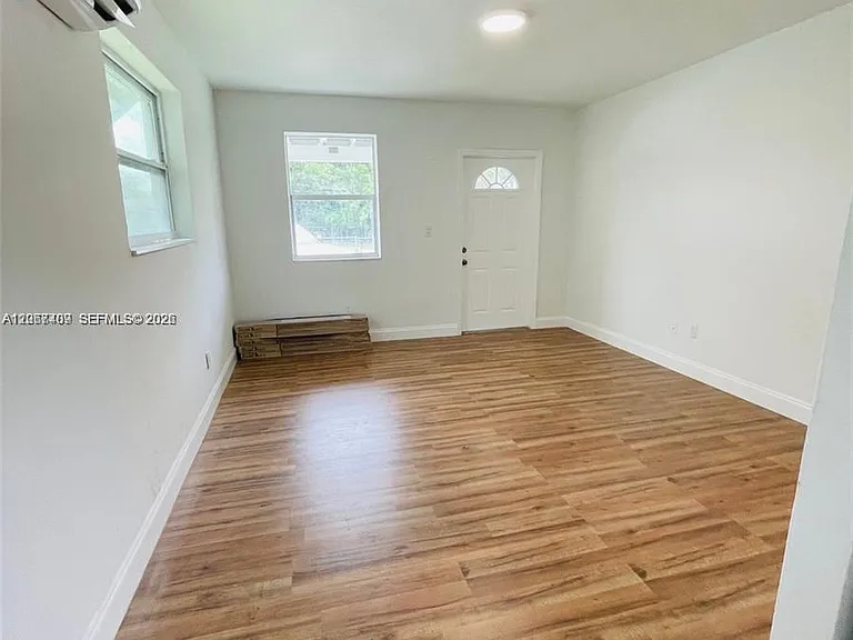 12330 NW 17th Ct — Photo 8