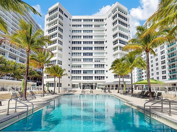 4th image of 4925 Collins Ave APT 4A