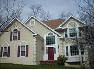 4114 Longwood Dr, Fredericksburg, VA 22408