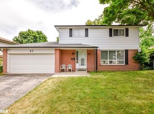 37 Broadmoor Ave, Barrie, ON L4N3N3