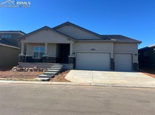 3342 Crest Hollow Vw, Colorado Springs, CO 80904