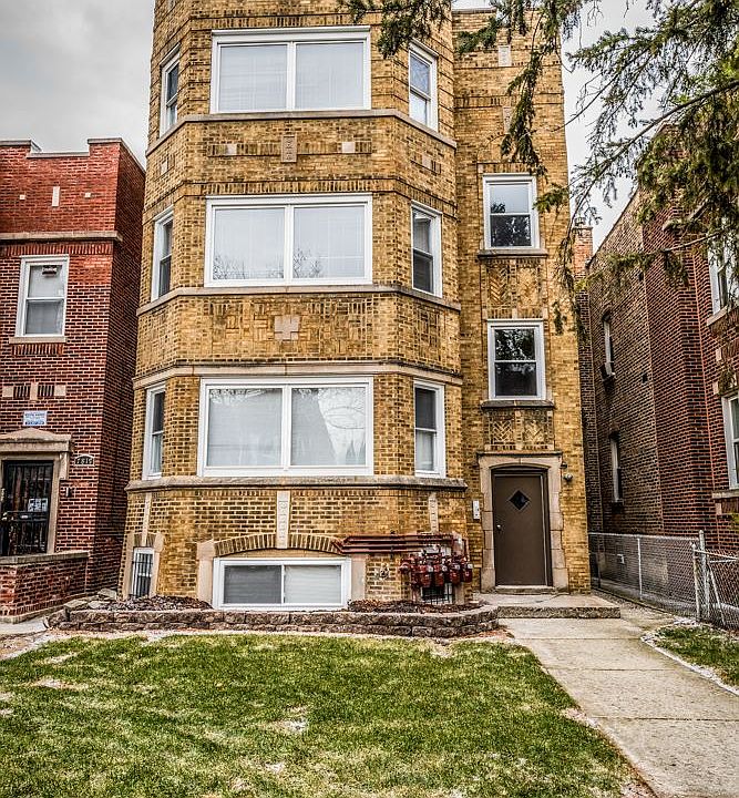 7823 S Euclid Ave Apartments Chicago Exterior_2