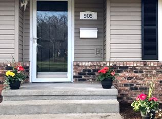 905 W 1st St, Spring Valley, IL 61362