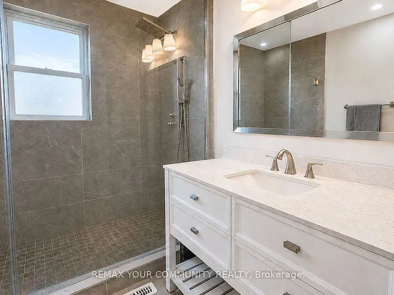 7 Digby Ct #MAIN — Photo 18
