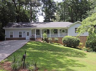 1579 Briarwood Ln, Lilburn, GA 30047