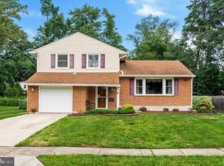 30 Nottingham Way, Turnersville, NJ 08012