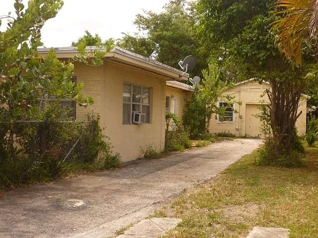 2nd image of 1230 NW 34th Ave