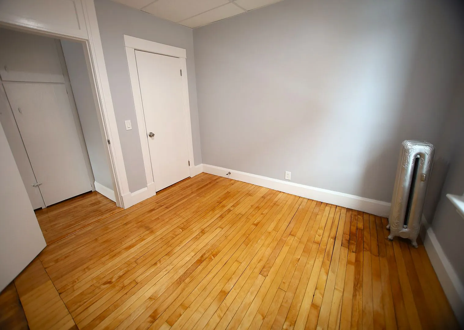 18 Kent Avenue — Photo 4