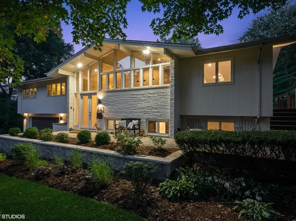 447 N Quincy St, Hinsdale, IL 60521