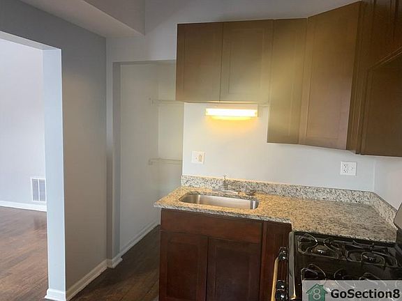 2nd image of 125 E 71st St #1232AF