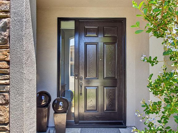 5th image of 1741 Edgemore Ave