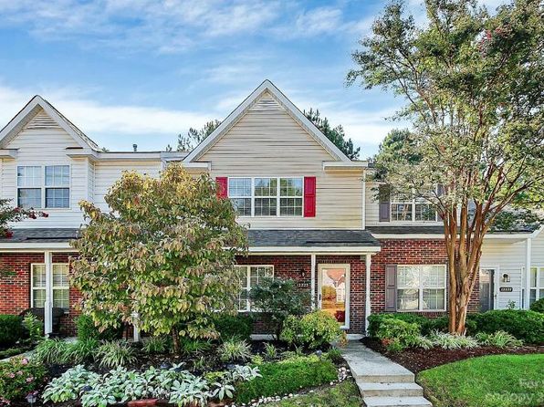 12223 Paperbark Cir