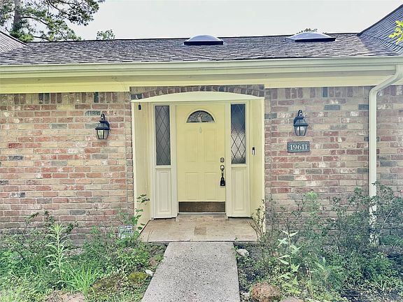 4th image of 19611 Enchanted Spring Dr