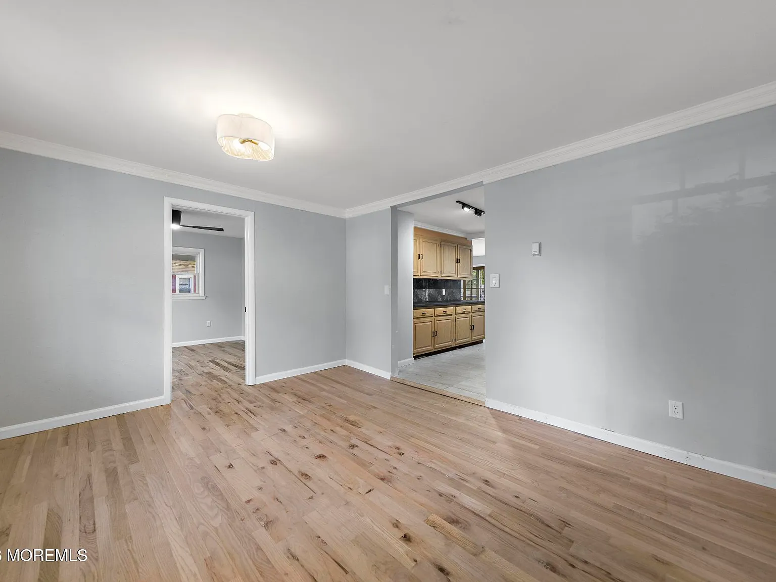 3 bed, 1212 sqft, $3,500 — Photo 4