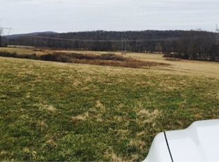 1425 Payne Cove Rd, Pelham, TN 37366