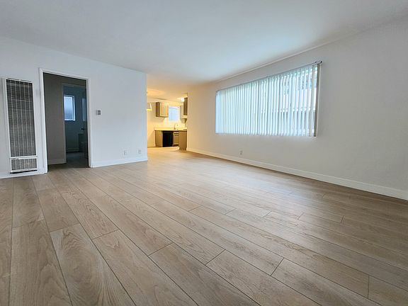 5th image of 11676 Chenault St #4e6a71fa3