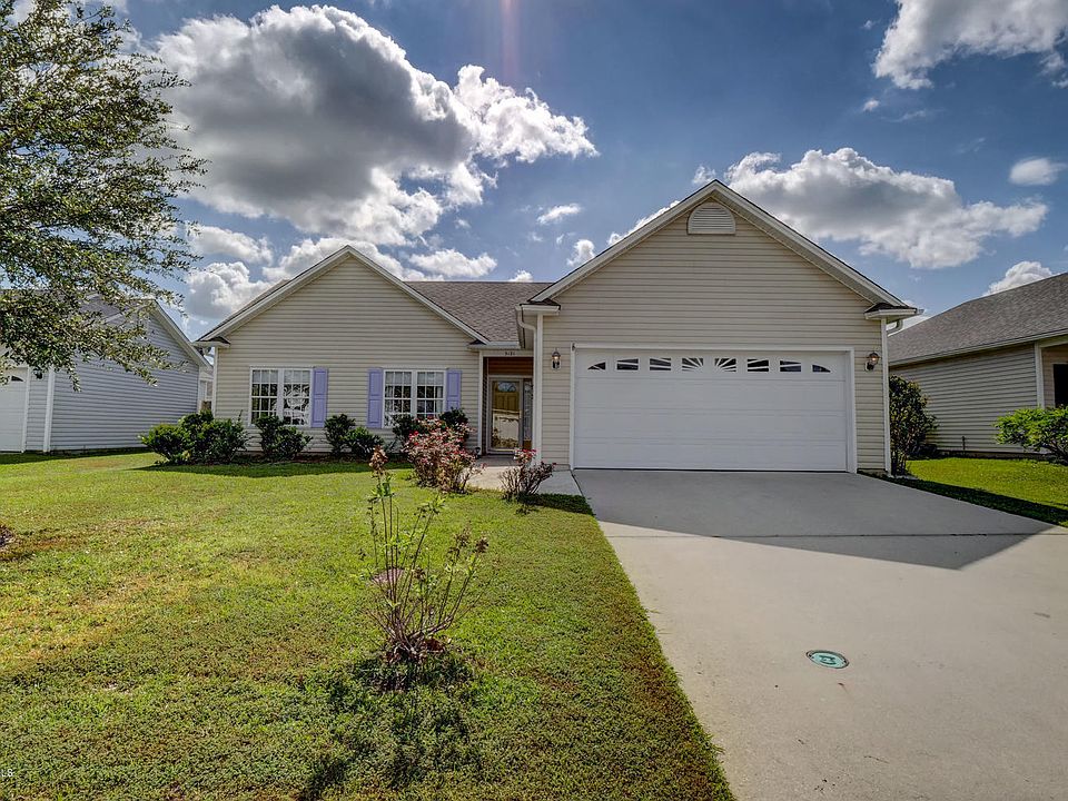 1st image of 3121 Thistlewood Drive NE