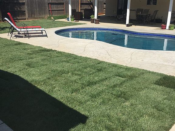 2nd image of 2887 Malik Ave