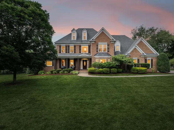 1203 Devens Dr, Brentwood, TN 37027