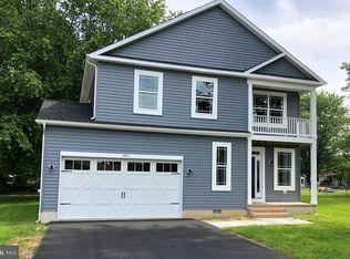 1907 Chester Dr, Chester, MD 21619