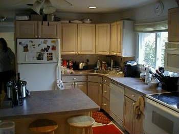 2nd image of 33 Magpie Ln