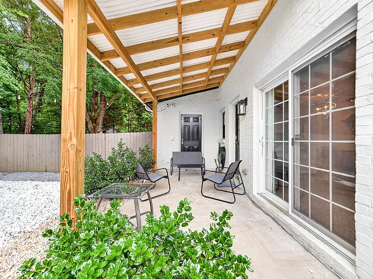5100 Summer Gate Dr — Photo 7