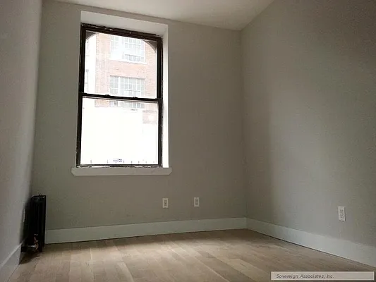 Rented by Sovereign Associates | media 27