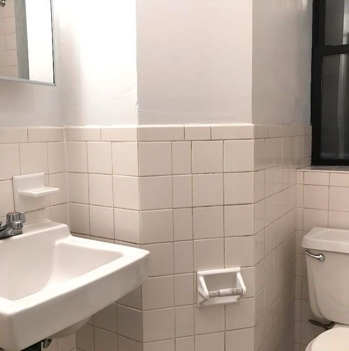 2nd image of 2333 1st Ave APT 3B