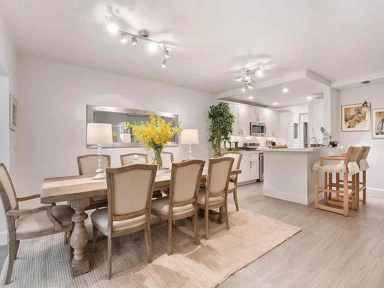 11397 Pond View Dr #E103 — Photo 20