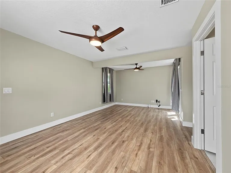 125 Lake Roy Dr — Photo 22