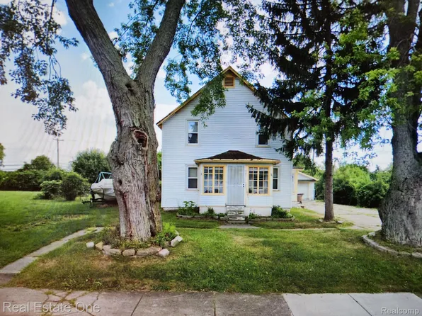 541 Fildew Ave, Pontiac, MI 48341