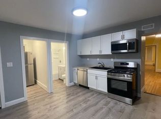 2435-2437 N Murray Ave, Milwaukee, WI 53211