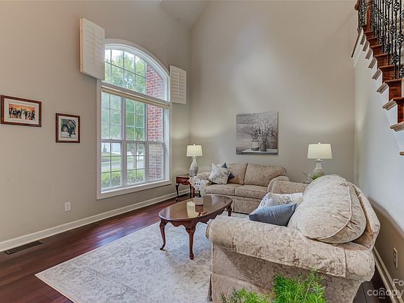 5th image of 16720 Hammock Creek Pl