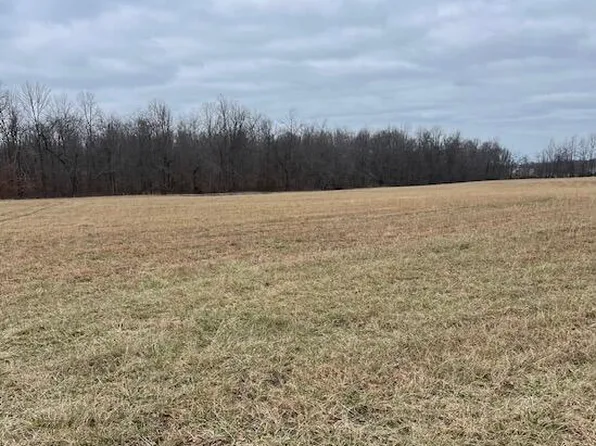 8 Dug Hill Rd, Brodhead, KY 40409