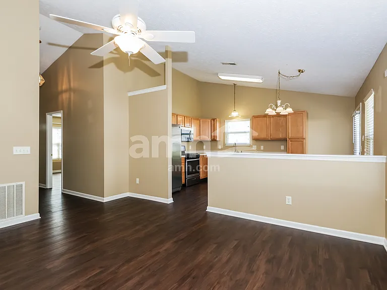2311 Neff Ln — Photo 6